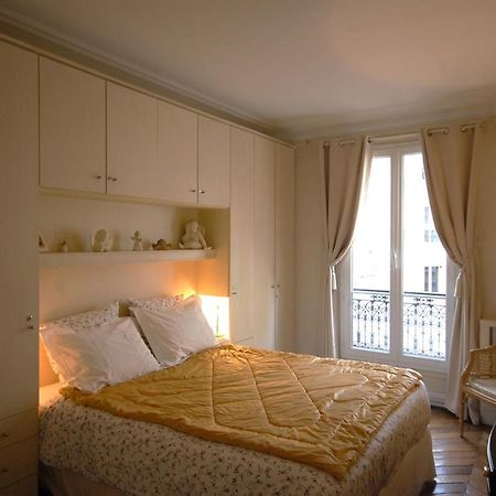 Two-Bedroom Apartment Champs-Elysees Paris Eksteriør billede