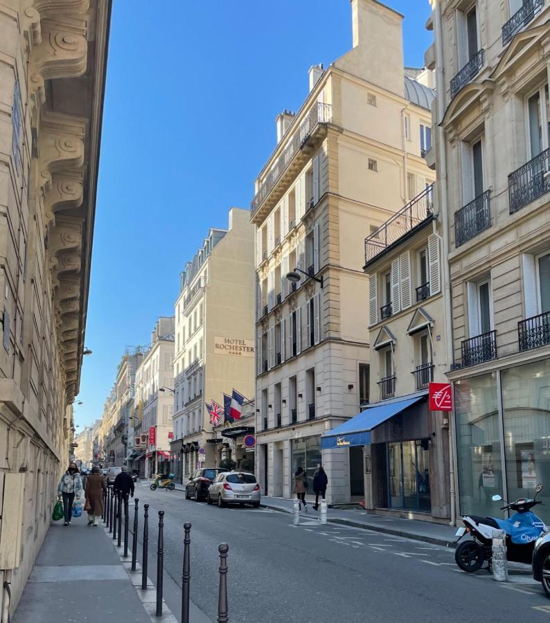 Two-Bedroom Apartment Champs-Elysees Paris Eksteriør billede