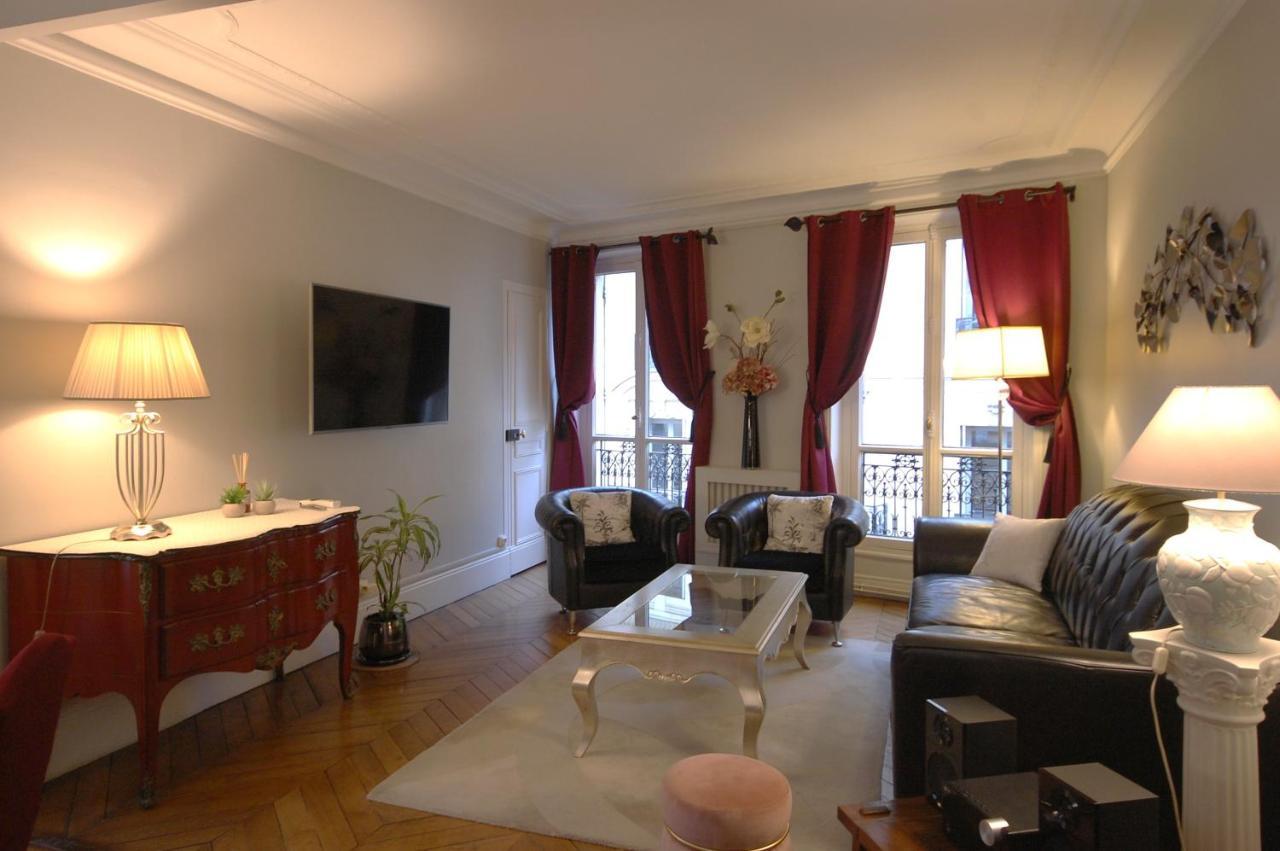 Two-Bedroom Apartment Champs-Elysees Paris Eksteriør billede