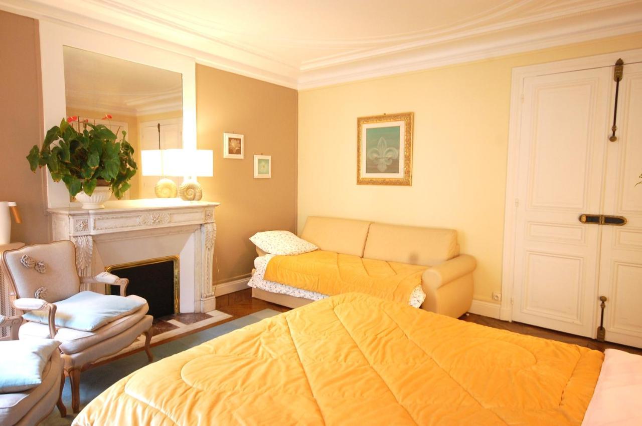 Two-Bedroom Apartment Champs-Elysees Paris Eksteriør billede