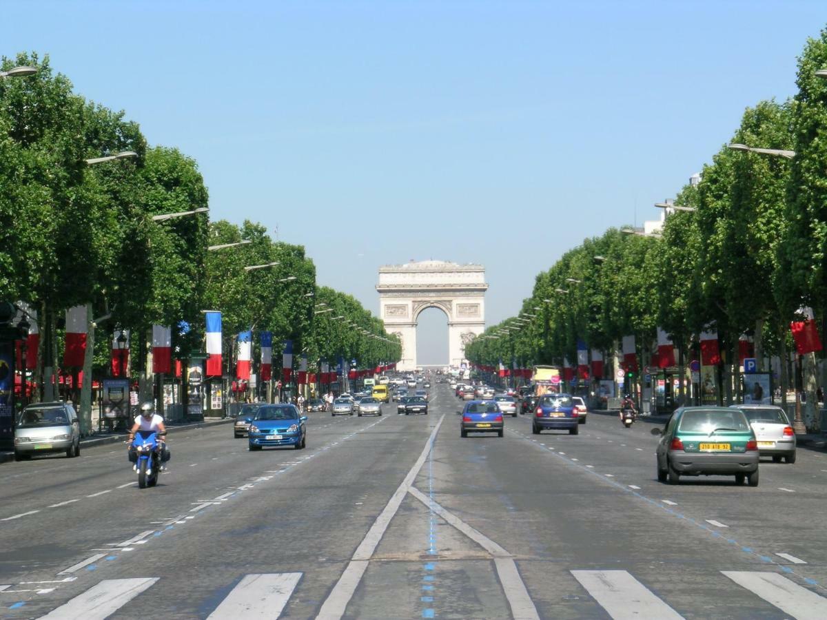 Two-Bedroom Apartment Champs-Elysees Paris Eksteriør billede